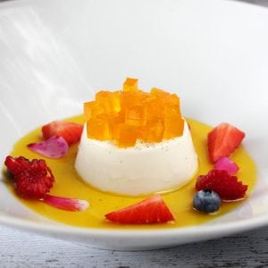 Panna cotta vaniglia e zafferano