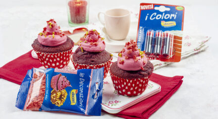 Red Velvet Cupcakes ripieni di crema al pistacchio